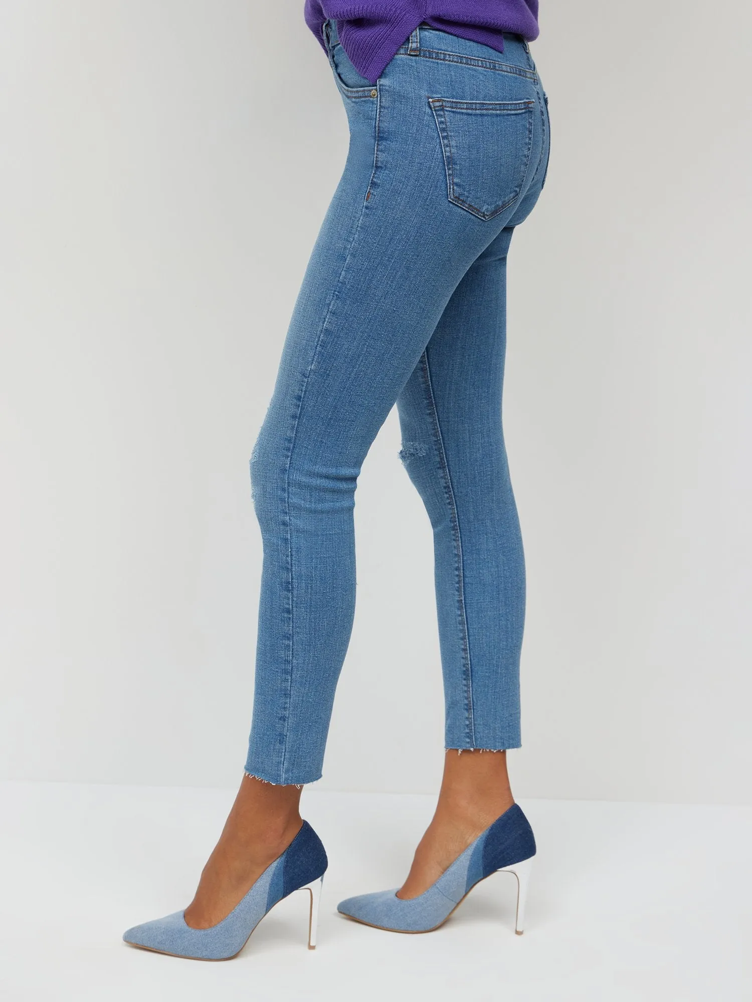 Essential Mid-Rise Skinny Ankle Jeans - Medium Wash