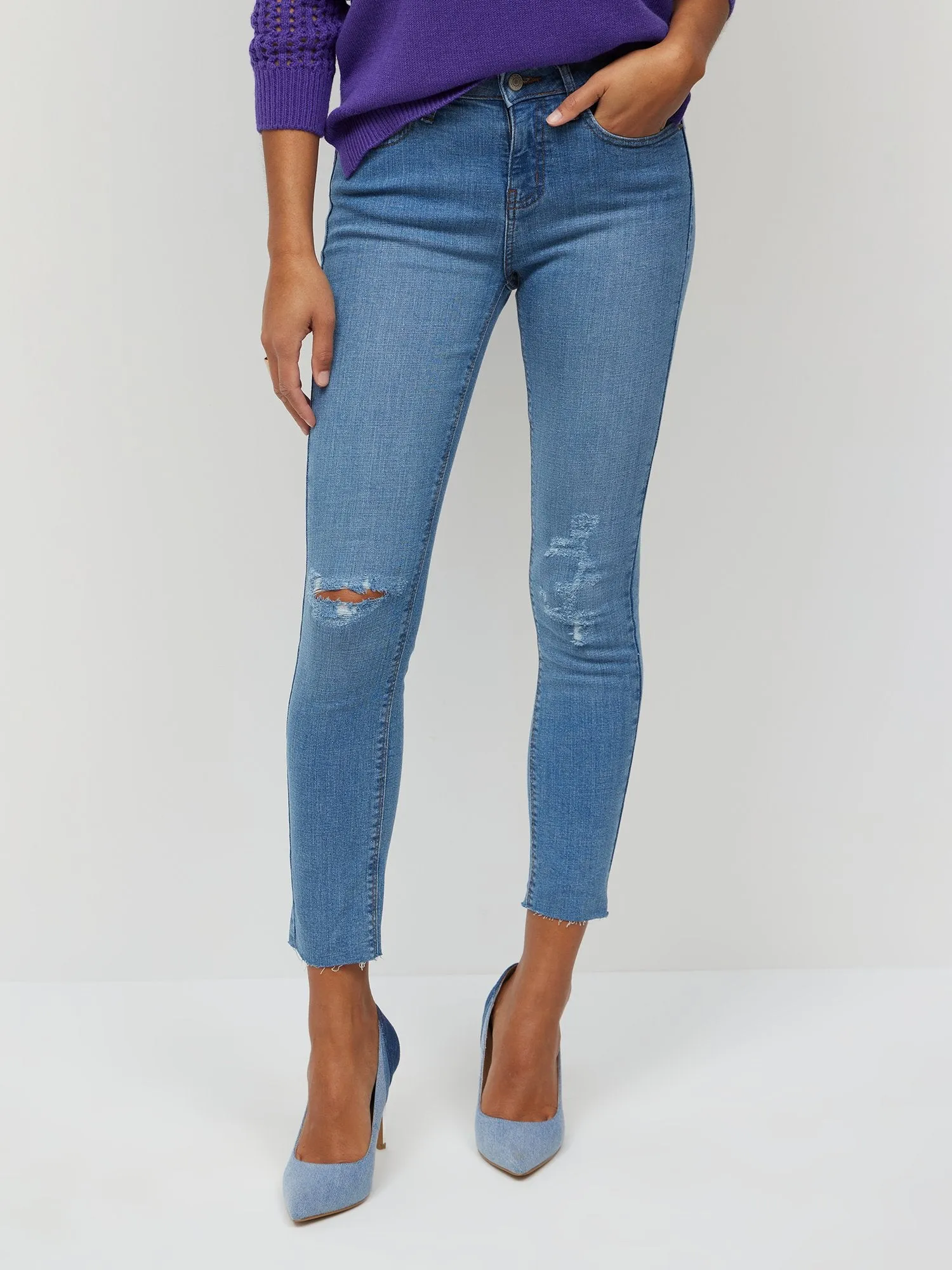 Essential Mid-Rise Skinny Ankle Jeans - Medium Wash
