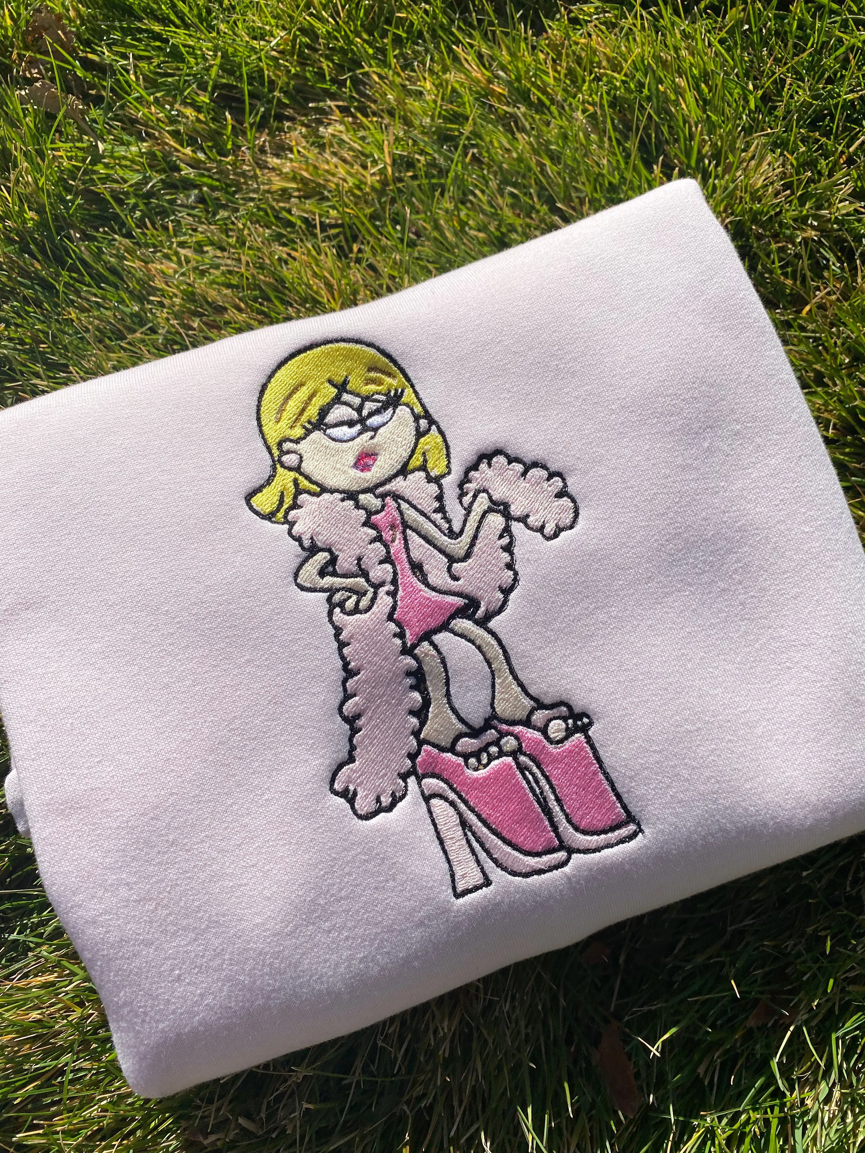 Lizzie Embroidered Sweatshirt | Bad Bunny Yonagumi Embroidered Sweatshirts