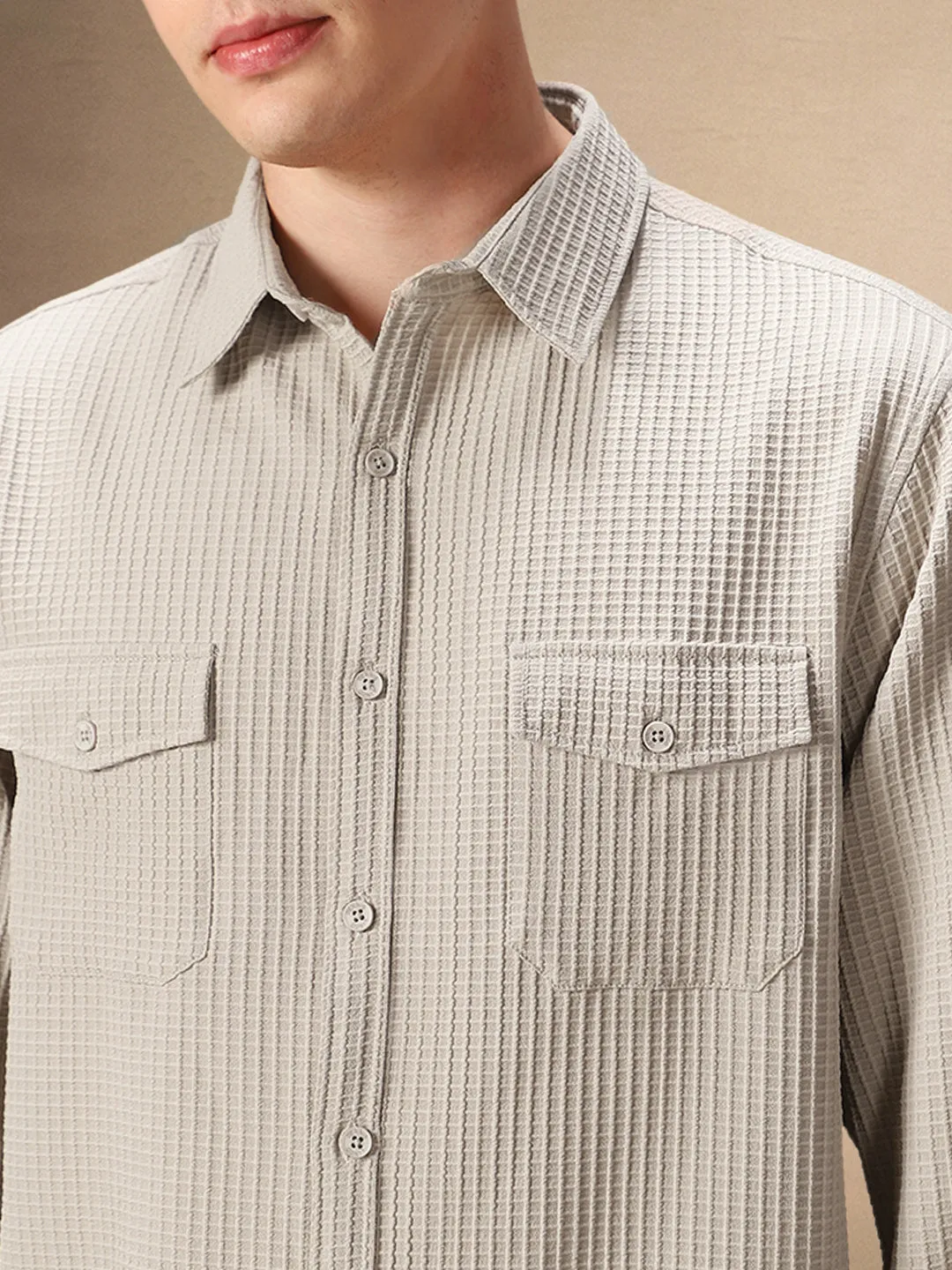 Men's Beige Solid Textured Spread Collar Full Sleeves Casual Shirt