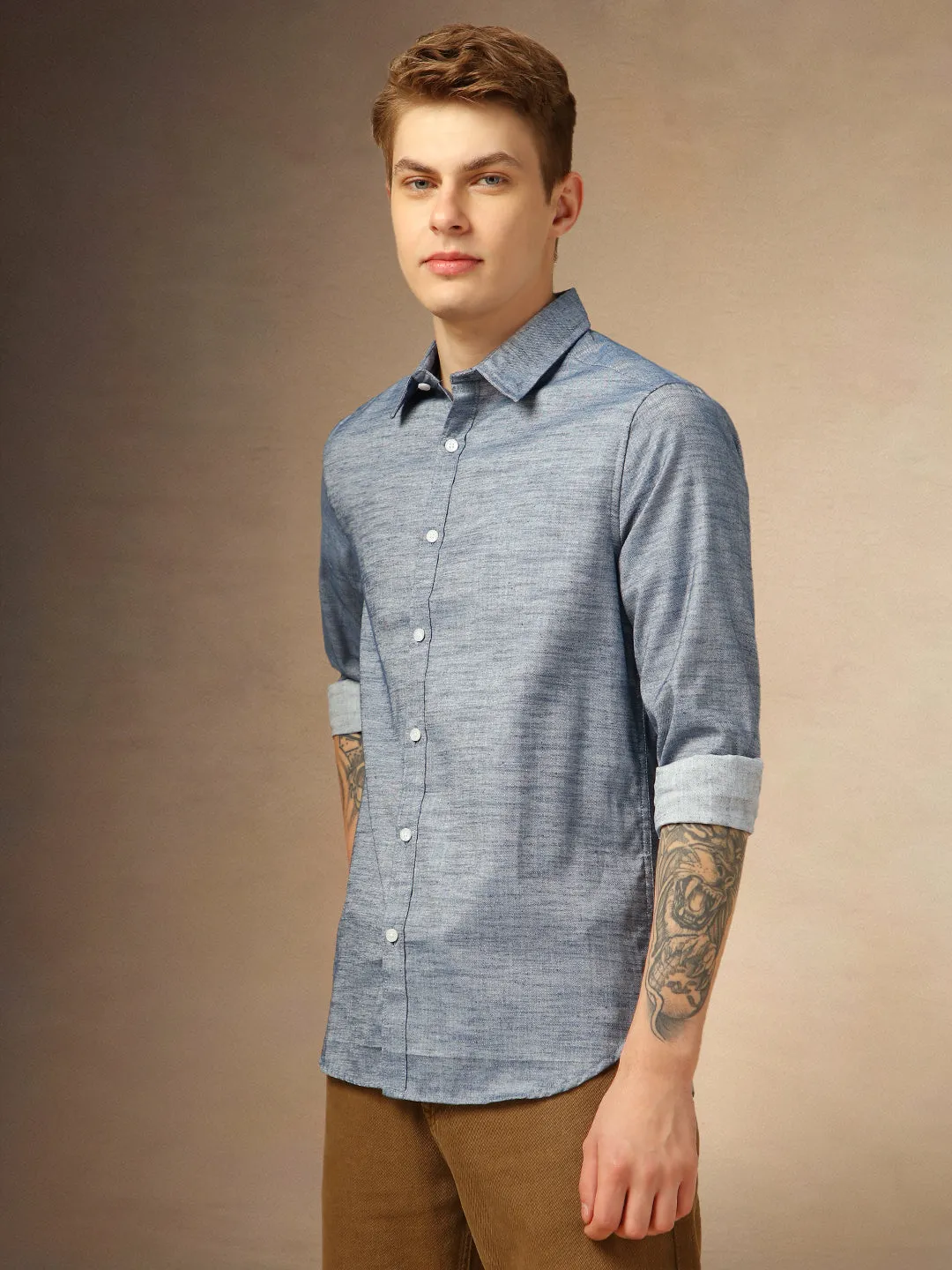 Men's Light Grey Solid Spread Collar Full Sleeves Shirt