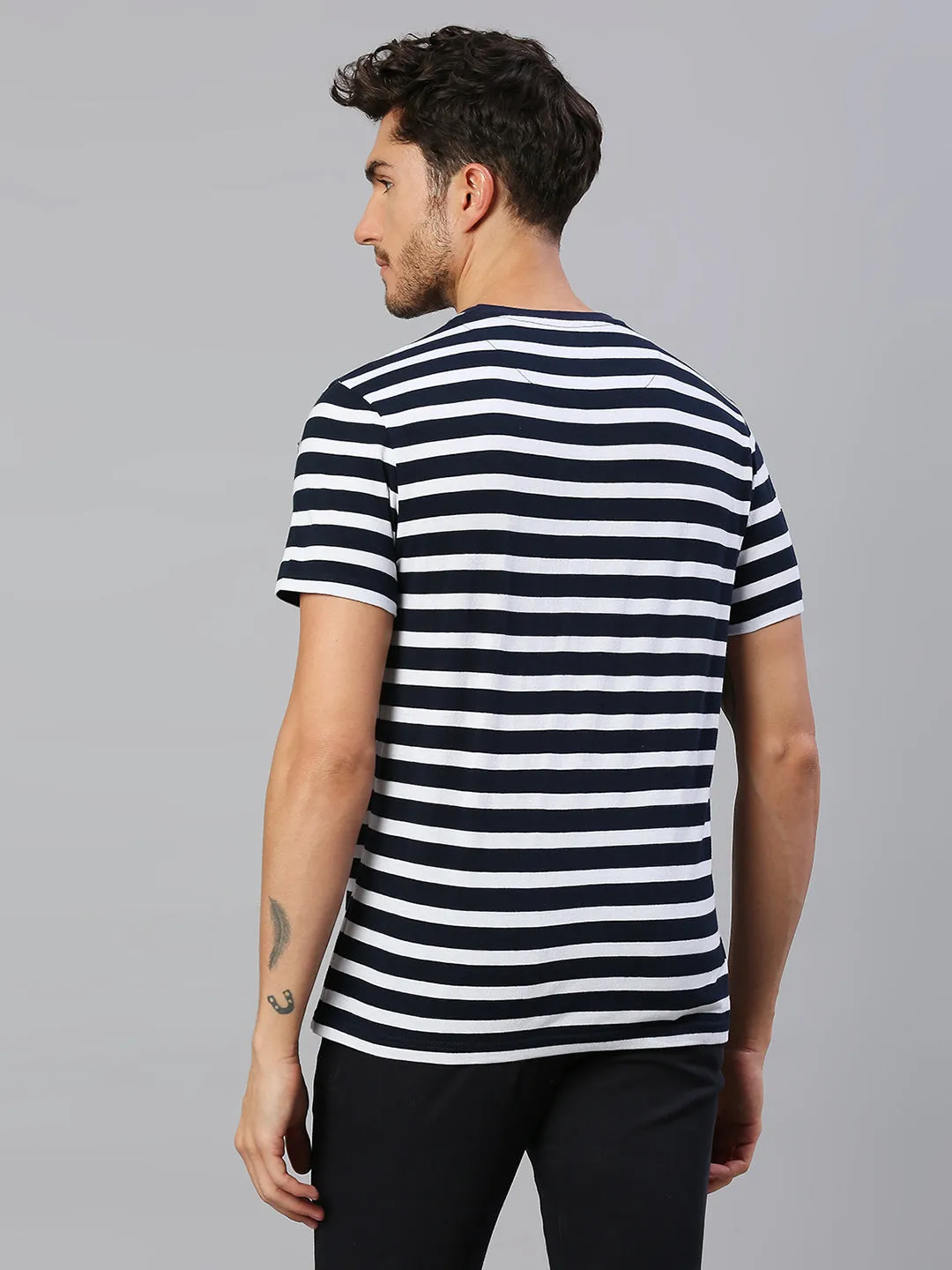 Men's Pure Cotton Striped Half Sleeves Casual T-Shirt (Navy)