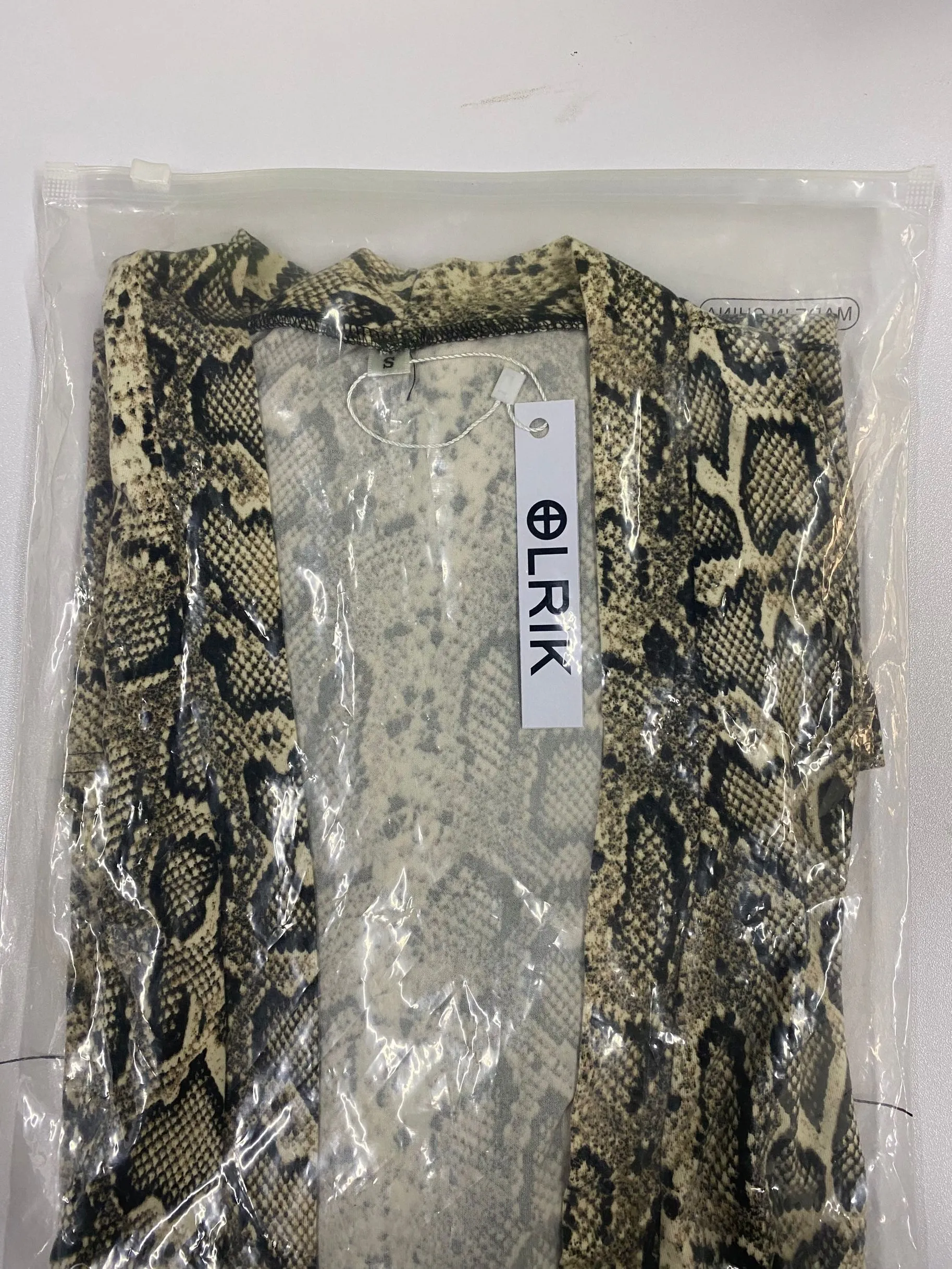 OLRIK Women's Casual Leopard Printed Cardigans Long Sleeve Cover Up with Pockets